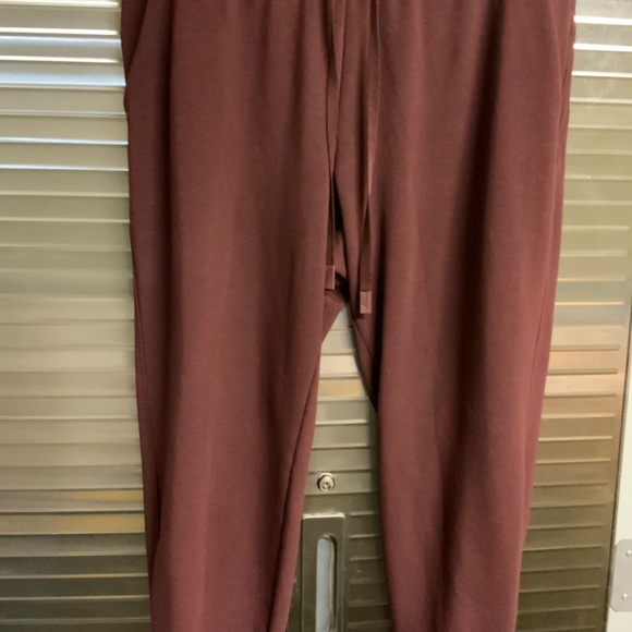 Athletic Works sweat pants - Picture 2 of 5